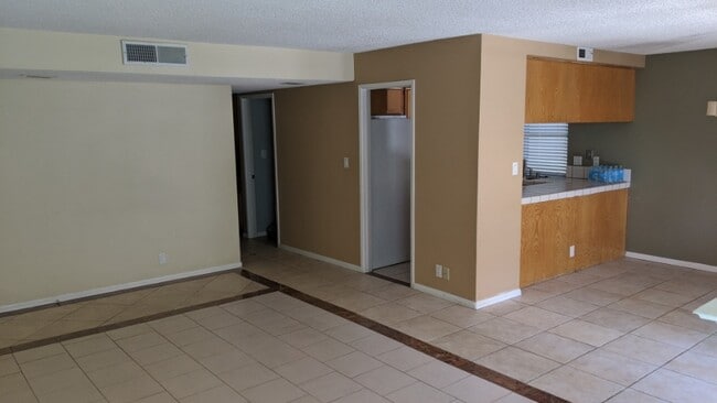 Building Photo - 5893 Mt Alifan Dr