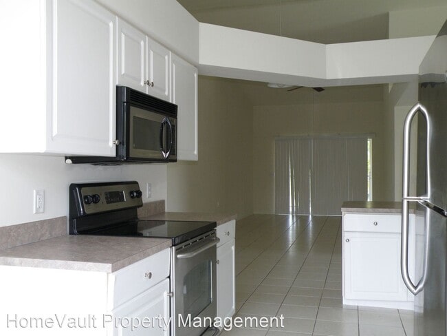 Building Photo - 3 br, 2 bath House - 4925 Sandra Bay Dr #205