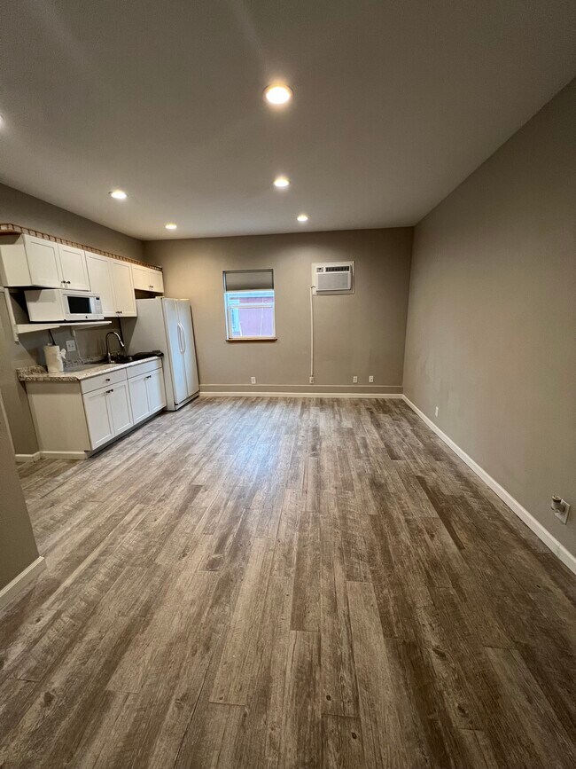 Foto del edificio - 374 Murdell Ln