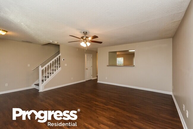 Foto del edificio - 310 Chase Ln