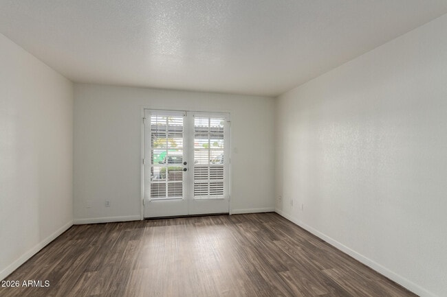 Foto del edificio - 5995 N 78th St