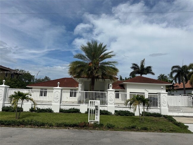 Building Photo - 465 NW 119th Ave