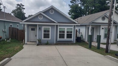 Building Photo - 16937 Glenheath St