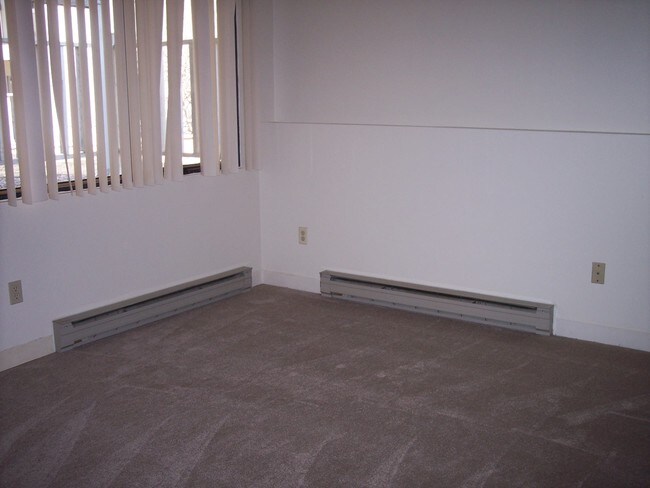 Foto del edificio - 4501 E Boardwalk Dr