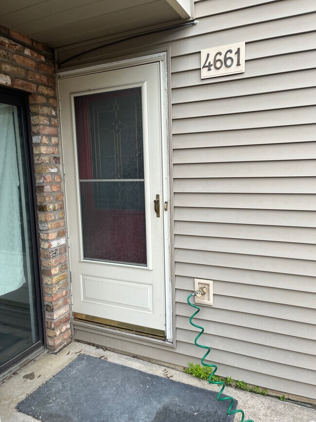 4661 Cedar Lake Rd, Minneapolis, MN 55416 House Rental in Minneapolis