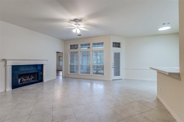 Foto del edificio - 6613 Lynch Ln