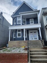 Building Photo - 23 Bayview Ave