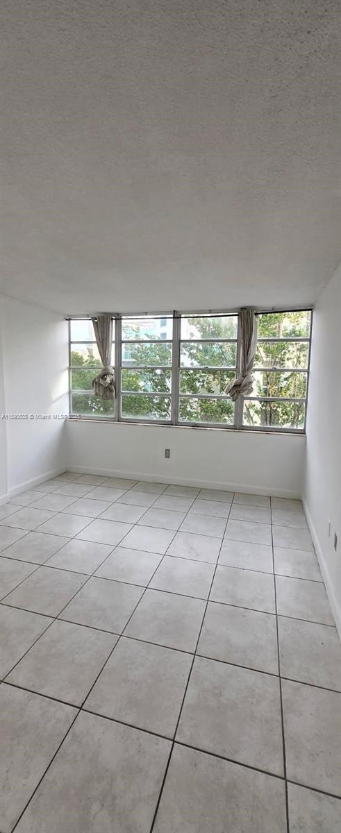 Foto del edificio - 2016 Bay Dr