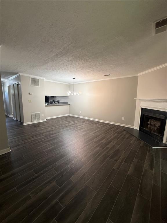Foto del edificio - 6458 Bedford Ln