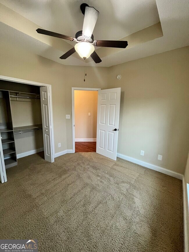 Foto del edificio - 416 Hunts Landing Dr