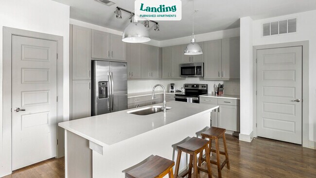 Building Photo - 400 S Hall St