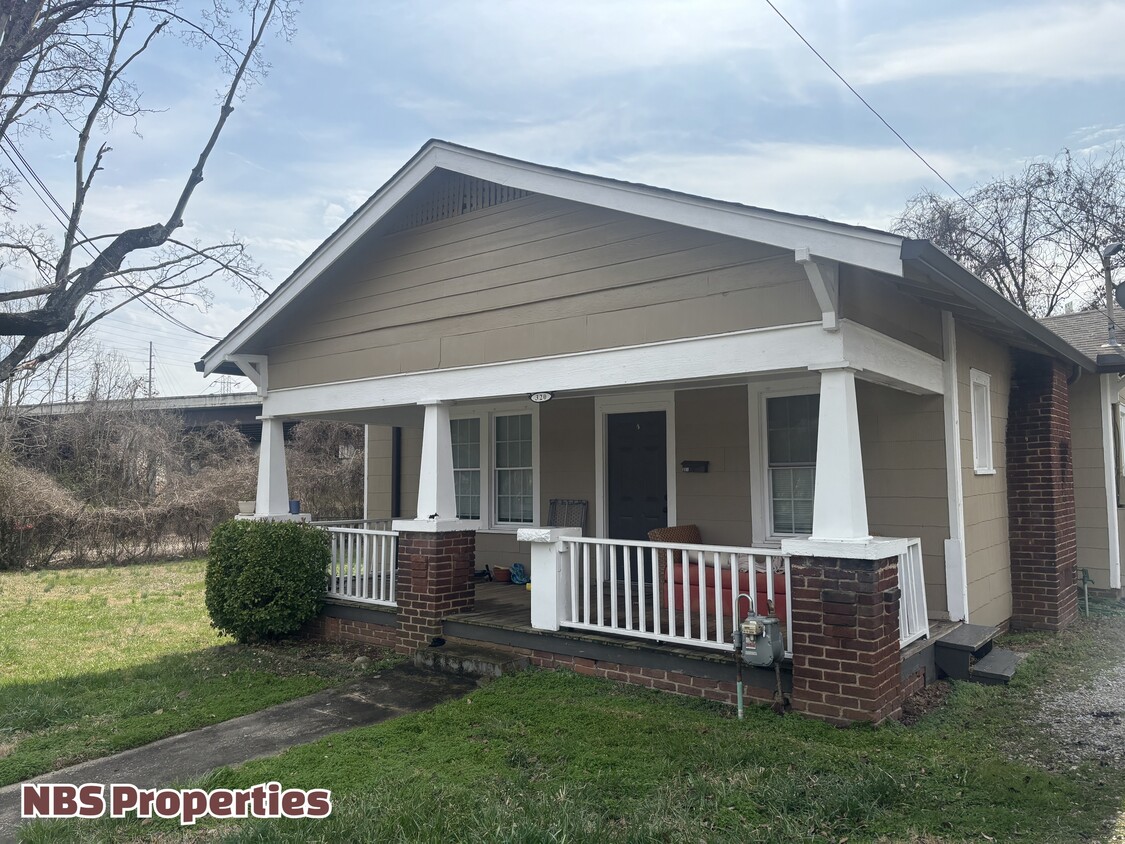 Photo - 320 E Glenwood Ave (Knoxville, TN)