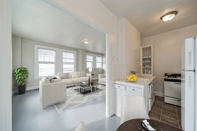 Building Photo - The Gaylord Apartments