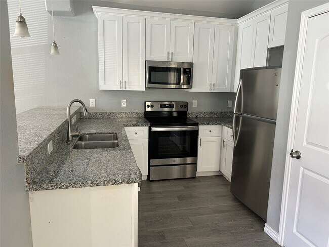 Foto del edificio - 16956 W Ivanhoe St