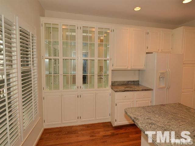 Building Photo - 761 Bishops Park Dr