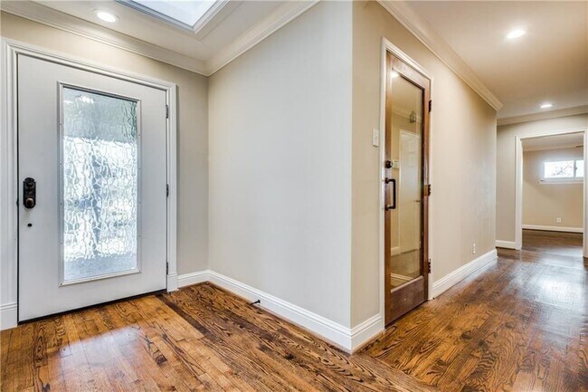 Foto del edificio - 7538 Baxtershire Dr