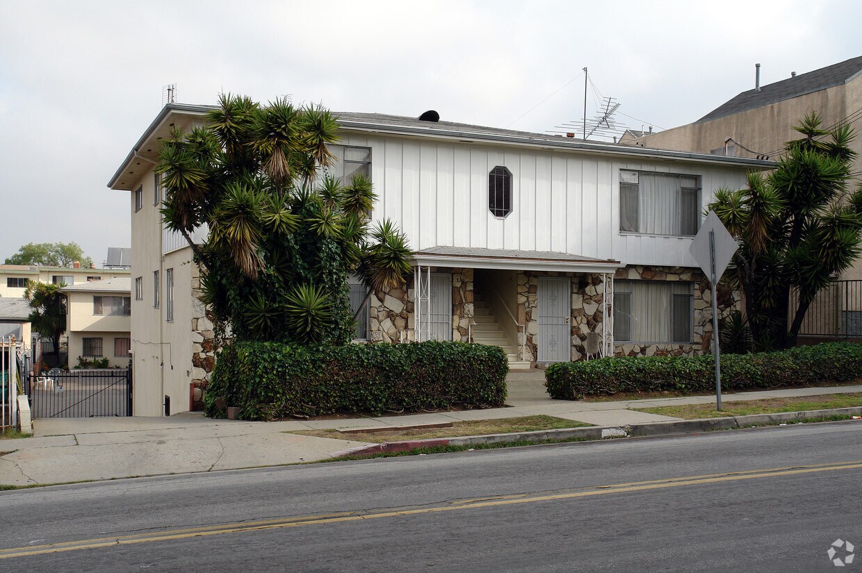 Foto principal - 211 E Hyde Park Blvd