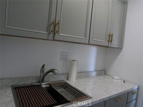 Building Photo - 16121 Londa Ln