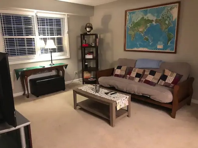 Living Room - 4360 N Pershing Dr