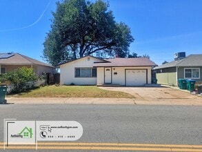 Building Photo - 1394 Pinon Ave