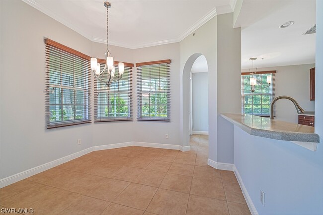 Building Photo - 5640 Chelsey Ln