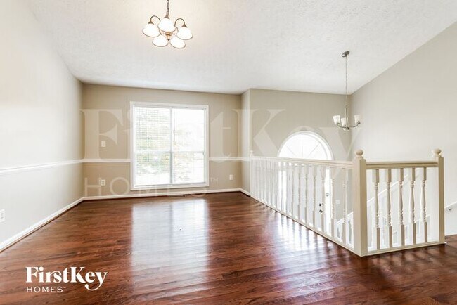Foto del edificio - 1045 Eagle Pointe Dr NW