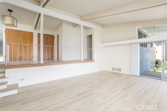 Building Photo - 1701 Kings Rd