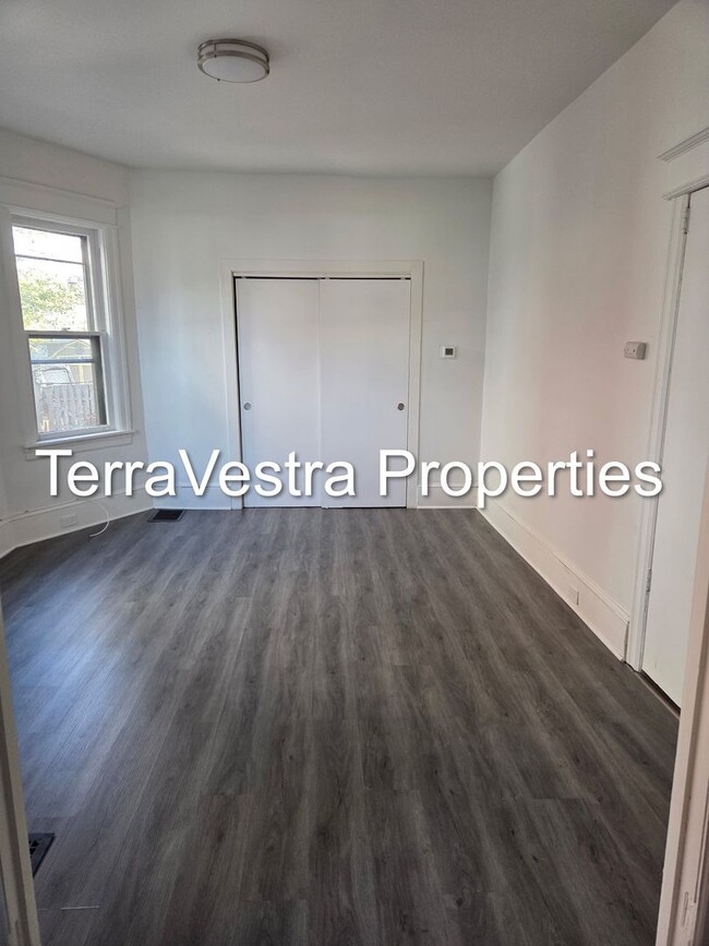 Photo - 28 W Madison Ave Apartment