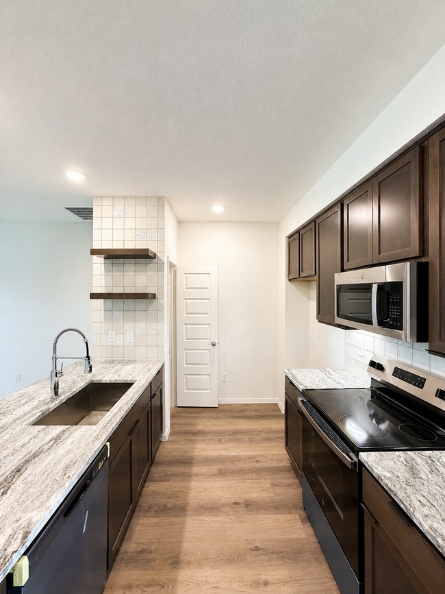 Building Photo - AVAILABLE NOW; APPLY TODAY ON OUR WEBSITE!!!