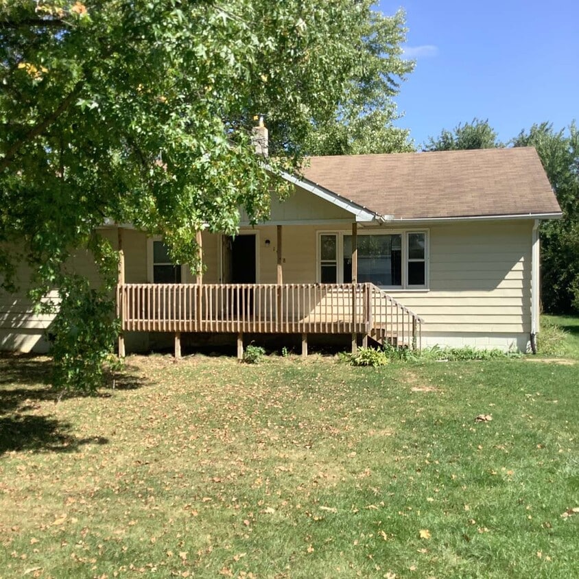 1928 Colfax St, Gary, IN 46406 House Rental in Gary, IN