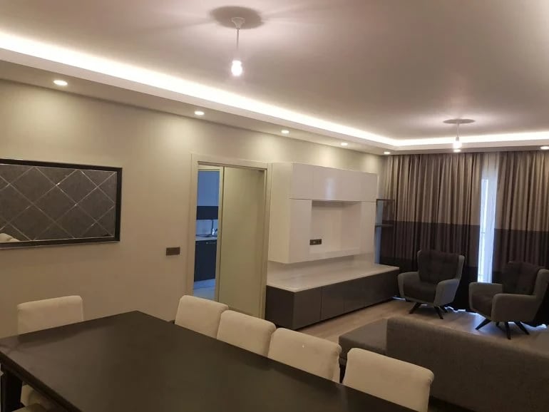 Foto principal - 1211 Salma Jameel Ct