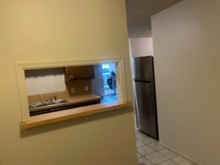 Building Photo - 505 Beverly Dr