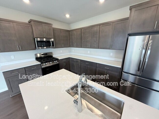 Foto del edificio - 5954 Henshaw St SE