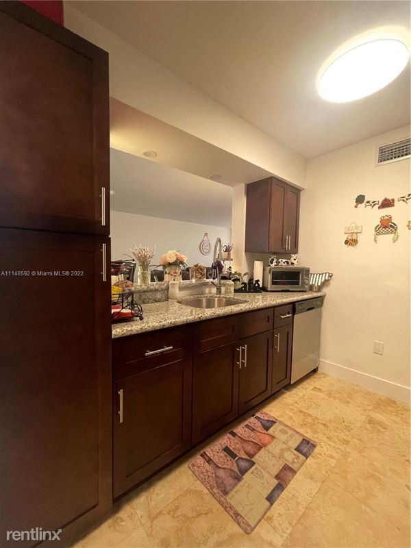 Building Photo - 4634 NW 97th Pl