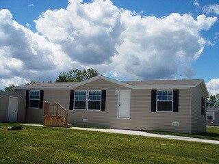 Primary Photo - 33042 Poplar Ct