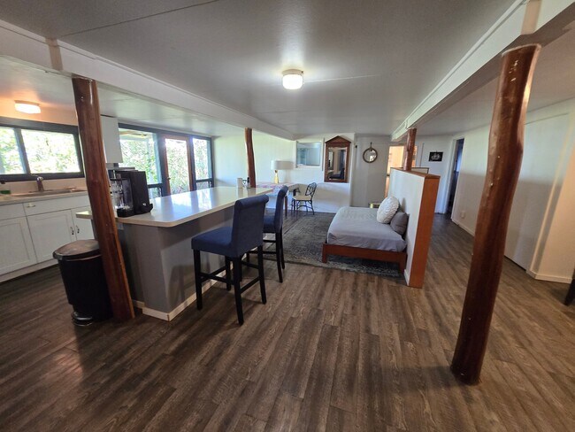 Building Photo - 55-3095-3095 Akoni Pule Hwy