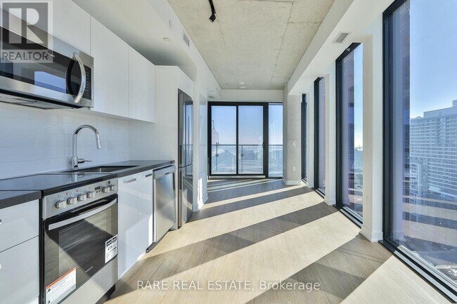 Photo du bâtiment - 284 King St E