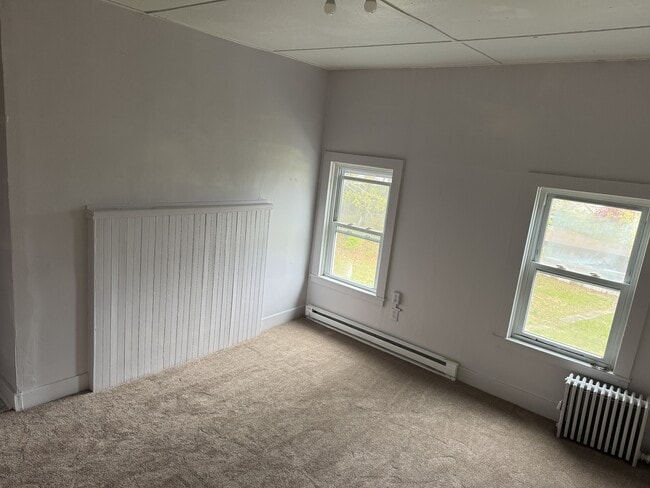 Photo - 4 Maple Ave (Montville, CT) Townhome
