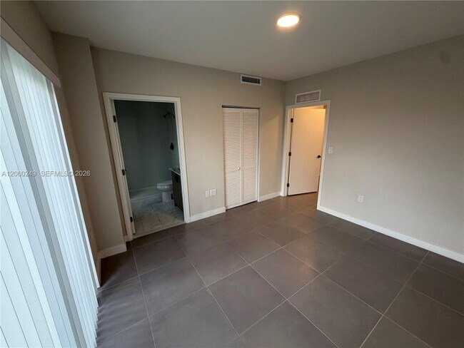 Foto del edificio - 25779 SW 144th Ave