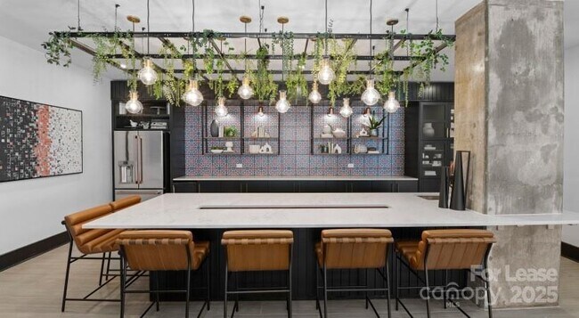 Foto del edificio - 1711 Commonwealth Ave