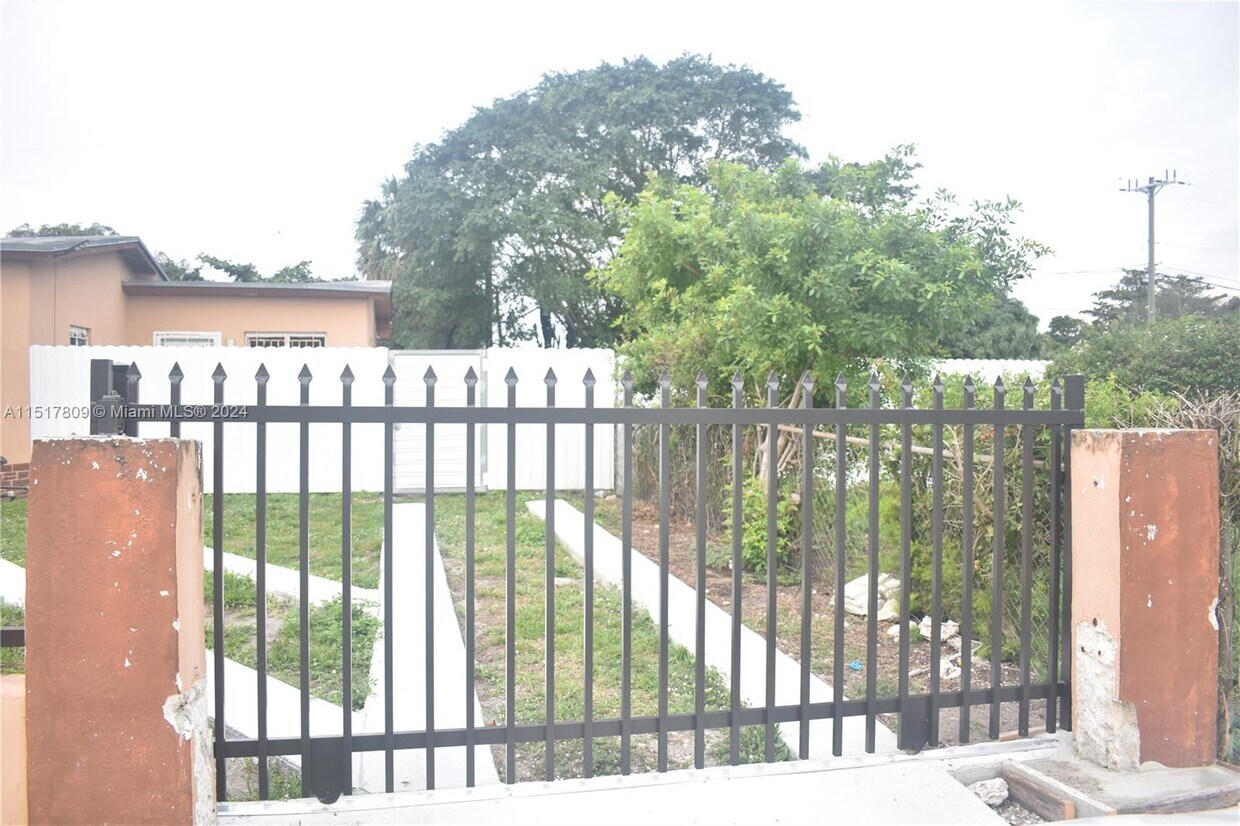 16520 NW 19th Ave, Opalocka, FL 33054 House Rental in Opalocka, FL