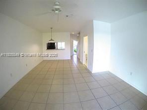 Foto del edificio - 8222 SW 27th St