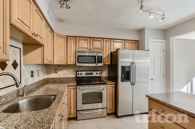 Foto del edificio - 5143 Spring Willow Ct