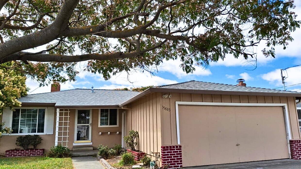 Foto principal - 35885 Adobe Dr