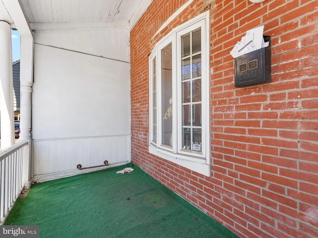 Photo - 1351 S 31st St House