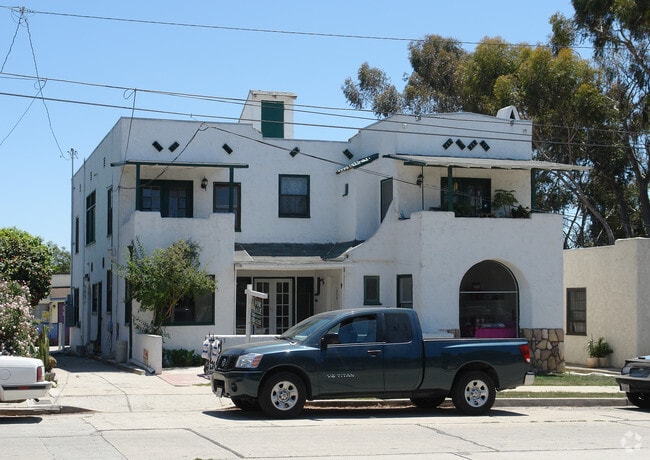 Building Photo - 362 Chrisman Ave