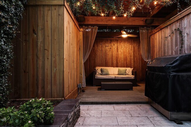 Foto del edificio - 1417 Harold St