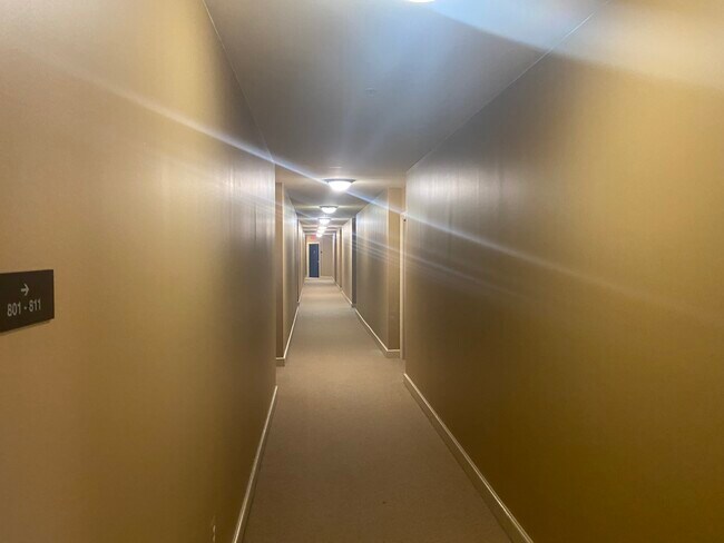 Foto del edificio - 1111 25th St NW