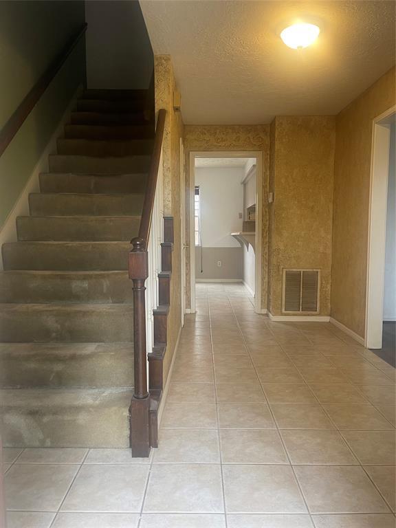 Foto del edificio - 8311 Lichen Ln