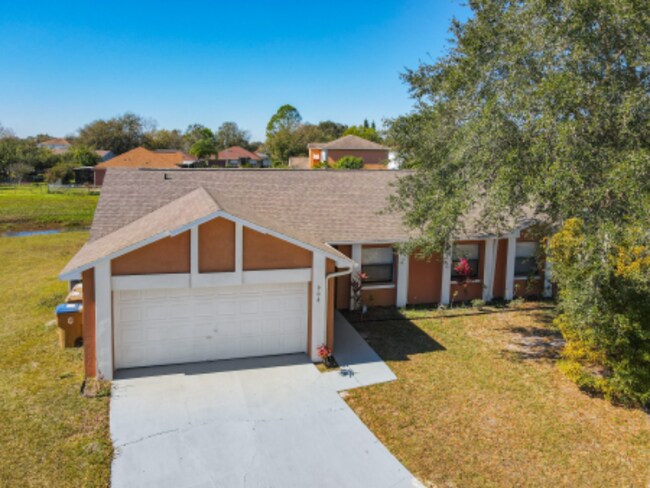 Building Photo - 908 Naples Way